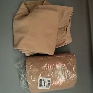 Womens plus size compression stockings. 20-30 mmHg